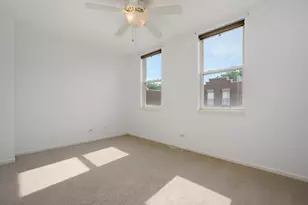 3643 W Cornelia Ave, Chicago, IL 60618 - Photo 15