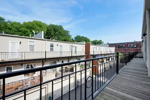 3643 W Cornelia Ave, Chicago, IL 60618 - Photo 25