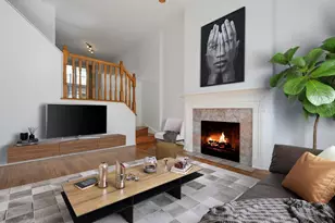 3643 W Cornelia Ave, Chicago, IL 60618 - Photo 3