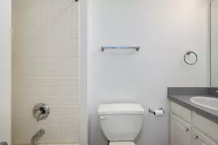 3643 W Cornelia Ave, Chicago, IL 60618 - Photo 23