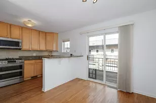3643 W Cornelia Ave, Chicago, IL 60618 - Photo 11