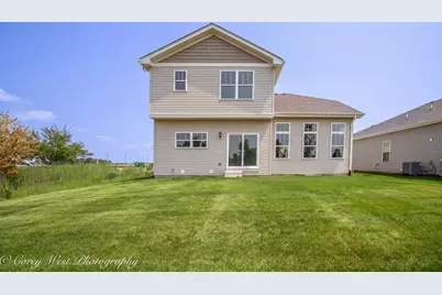 359 N. Aspen Drive, Cortland, IL 60112 - Photo 3