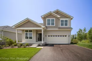 359 N Aspen Dr, Cortland, IL 60112 - Photo 1