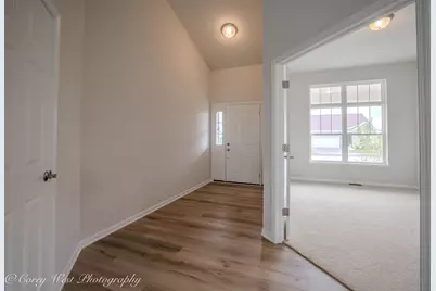 359 N. Aspen Drive, Cortland, IL 60112 - Photo 7