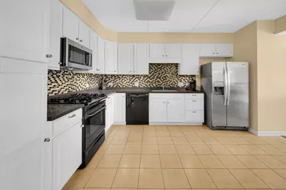 701 W Rand Road #432, Arlington Heights, IL 60004 - Photo 3
