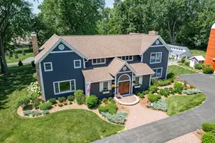 688 W South St, Woodstock, IL 60098 - Photo 27