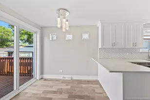 4324 S Keating Ave, Chicago, IL 60632 - Photo 9