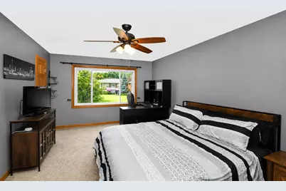 506 Old Country Way, Wauconda, IL 60084 - Photo 9
