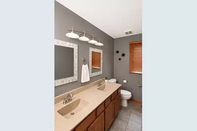 506 Old Country Way, Wauconda, IL 60084 - Photo 13