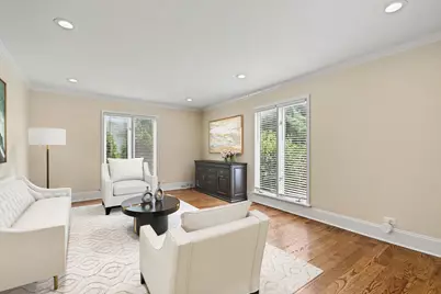 615 E Bailey Road, Naperville, IL 60565 - Photo 3