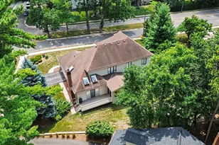 615 E Bailey Rd, Naperville, IL 60565 - Photo 31