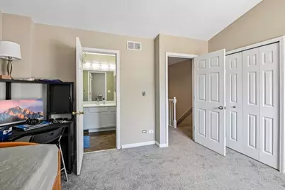 421 Lakeview Circle, Bolingbrook, IL 60440 - Photo 15