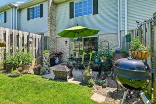 421 Lakeview Cir, Bolingbrook, IL 60440 - Photo 19