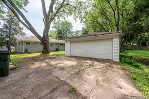 5850 Springside Ave, Downers Grove, IL 60516 - Photo 13
