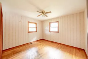 5850 Springside Ave, Downers Grove, IL 60516 - Photo 9