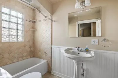 [Address not provided], Libertyville, IL 60048 - Photo 7