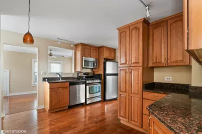 [Address not provided], Libertyville, IL 60048 - Photo 3