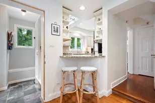 2755 Lawndale Ave, Evanston, IL 60201 - Photo 11