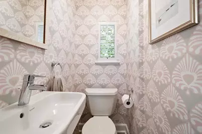 2755 Lawndale Avenue, Evanston, IL 60201 - Photo 13