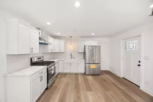 813 Audrey Ave, Joliet, IL 60436 - Photo 9