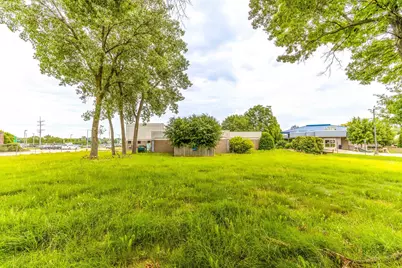 60 S Greenleaf Street, Gurnee, IL 60031 - Photo 57