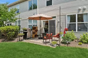 2148 Sunrise Cir, Aurora, IL 60503 - Photo 19