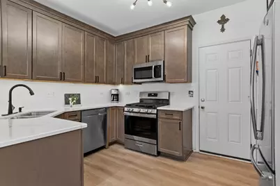 2148 Sunrise Circle, Aurora, IL 60503 - Photo 9