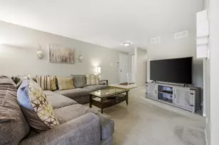 5804 Doe Cir, Westmont, IL 60559 - Photo 5