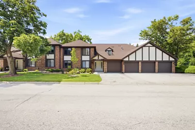 5804 Doe Circle #6, Westmont, IL 60559 - Photo 3