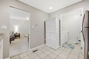 5804 Doe Cir, Westmont, IL 60559 - Photo 11