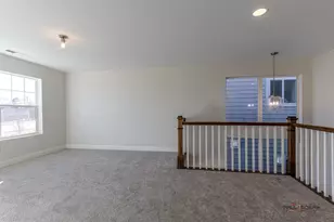 166 Roman Ln, Hawthorn Woods, IL 60047 - Photo 17