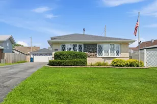 5432 137th St, Crestwood, IL 60418 - Photo 1