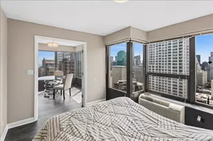 30 E Huron St, Chicago, IL 60611 - Photo 9