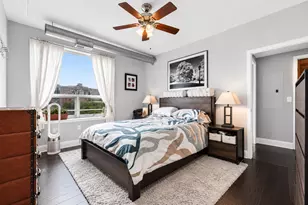 1100 W Montrose Ave, Chicago, IL 60613 - Photo 9