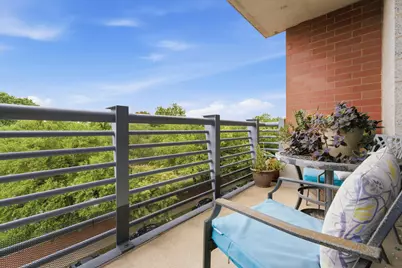 1100 W Montrose Avenue #502, Chicago, IL 60613 - Photo 7