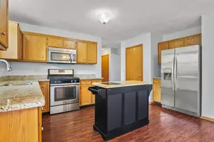 7426 Ashton Villa, Rockford, IL 61107 - Photo 5