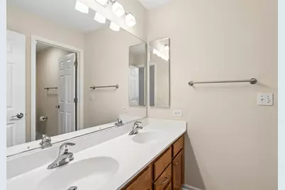 1428 Somerset Court, Mundelein, IL 60060 - Photo 15