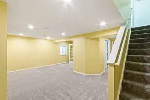 912 Matthew Ct, Naperville, IL 60540 - Photo 33