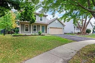 912 Matthew Ct, Naperville, IL 60540 - Photo 1