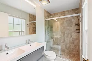 912 Matthew Ct, Naperville, IL 60540 - Photo 29