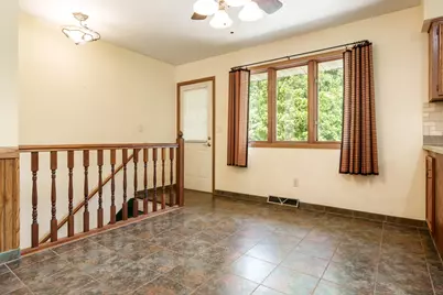 4315 W Rockton Road, Rockton, IL 61072 - Photo 9