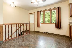 4315 W Rockton Rd, Rockton, IL 61072 - Photo 9