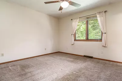 4315 W Rockton Road, Rockton, IL 61072 - Photo 17