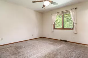 4315 W Rockton Rd, Rockton, IL 61072 - Photo 17