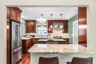 612 Burning Tree Ln, Naperville, IL 60563 - Photo 13