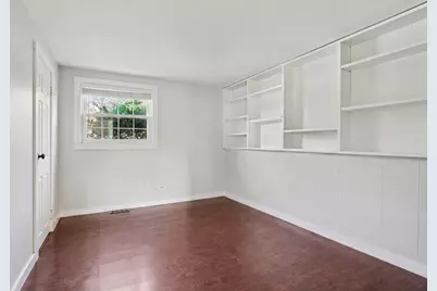 1355 Devonshire Lane, Hoffman Estates, IL 60169 - Photo 15