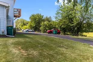 919 Gael Dr, Joliet, IL 60435 - Photo 17