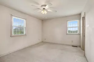 11 S Sager Rd, Valparaiso, IN 46383 - Photo 9