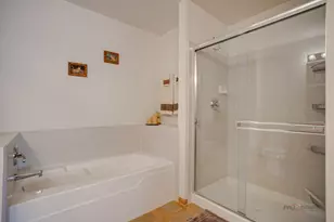 1270 Oriole Ct, Round Lake, IL 60073 - Photo 17