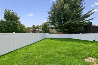 1022 Thornberry Court, Ottawa, IL 61350 - Photo 19